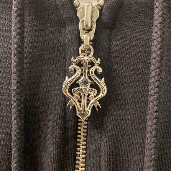 One Life 2 Live Los Angeles Zip-Up Hoodie - Picture 6 of 11